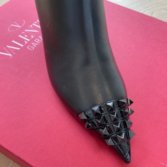 Valentino Rockstud Boots - Picture 7 of 7